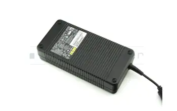 Fujitsu Celsius H910 (WXP11DE) original AC-adapter 210.0 Watt without PIN